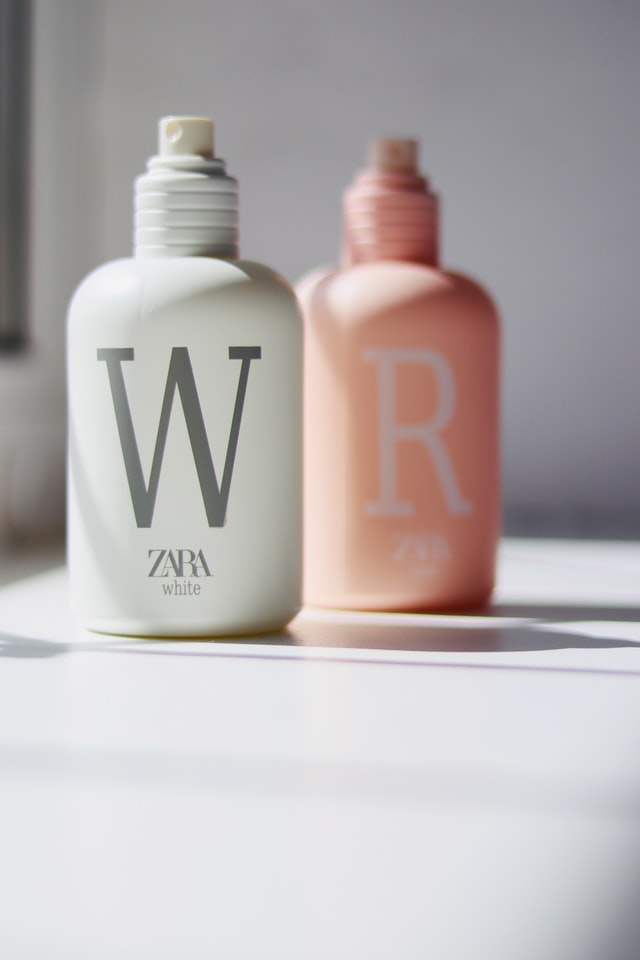 Chiến lược Marketing Của Zara – Thời Trang Ăn Liền Thống Trị