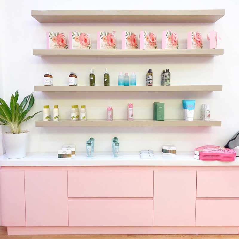 Gợi Ý Tên Shop Mỹ Phẩm Hay Và Độc Đáo - Thu Hút Khách Hàng Năm 2025